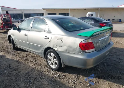 2005 Toyota Camry Le из США, поврежденный, VIN 4T1BE32K45U566748